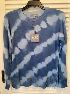 Marled Two-Tone Blue Tie-Dye Crewneck Sweater